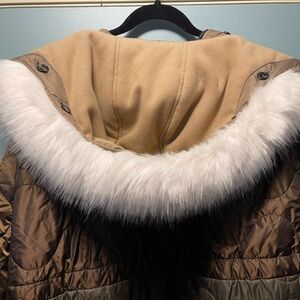 MARFA STANCE Wool Hood Faux Fur Trim Camel/Bronze